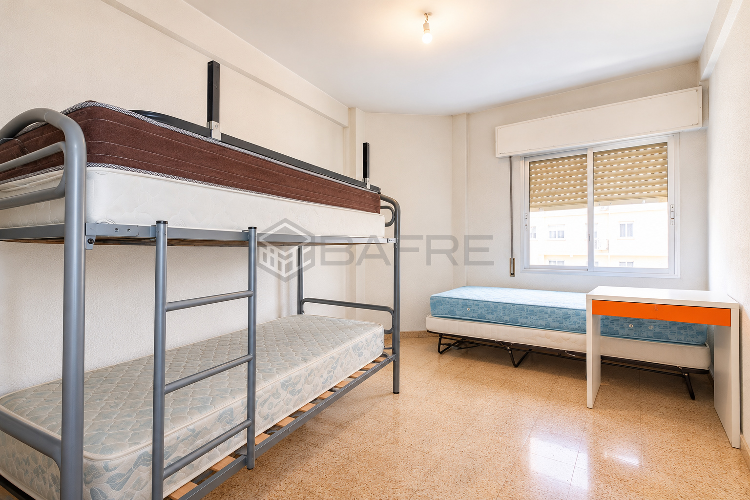 Piso en venta en Calle de San Antolín 8