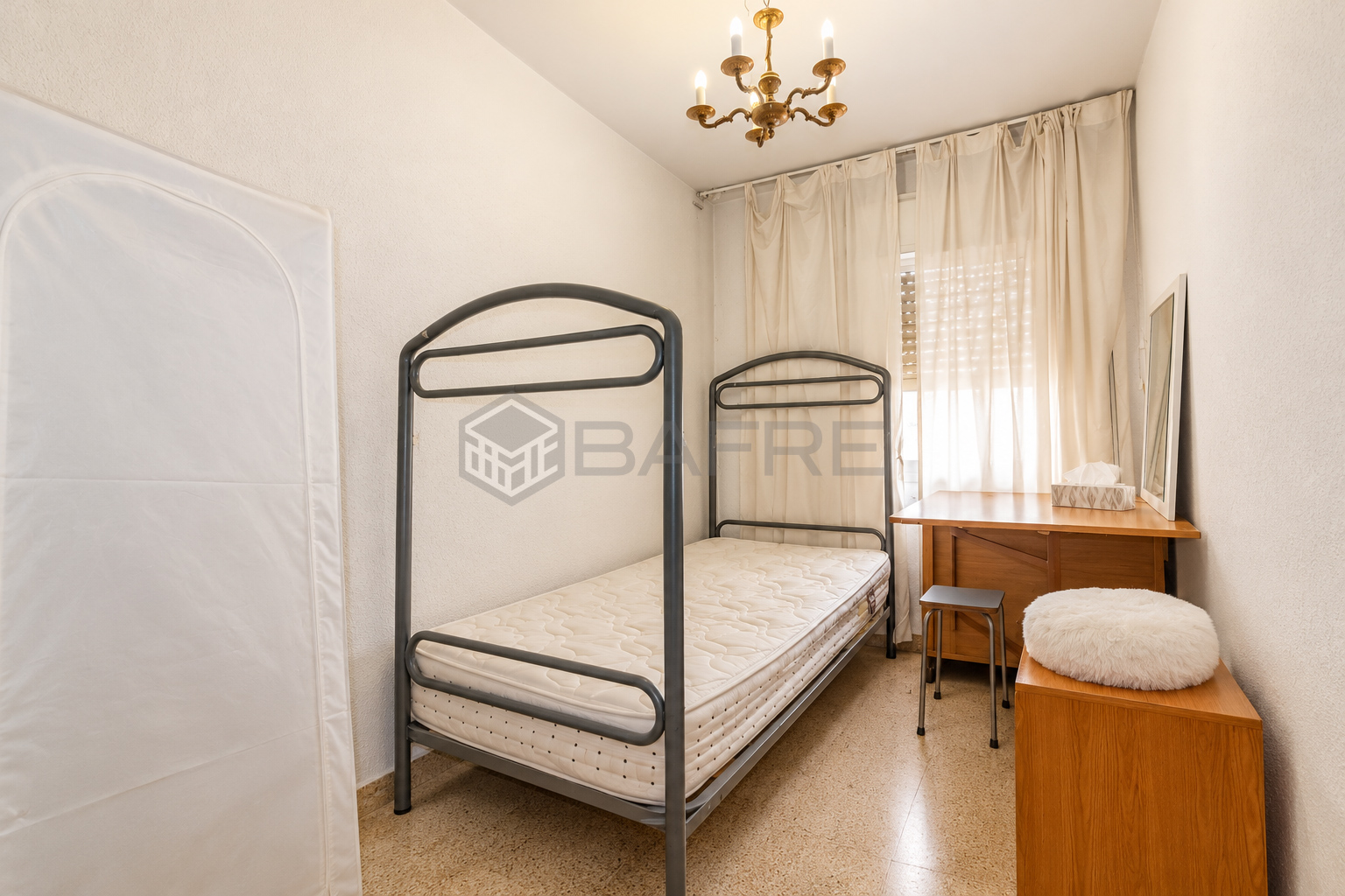 Piso en venta en Calle de San Antolín 6