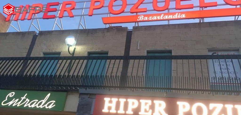 Local en Avenida de Monteclaro 3