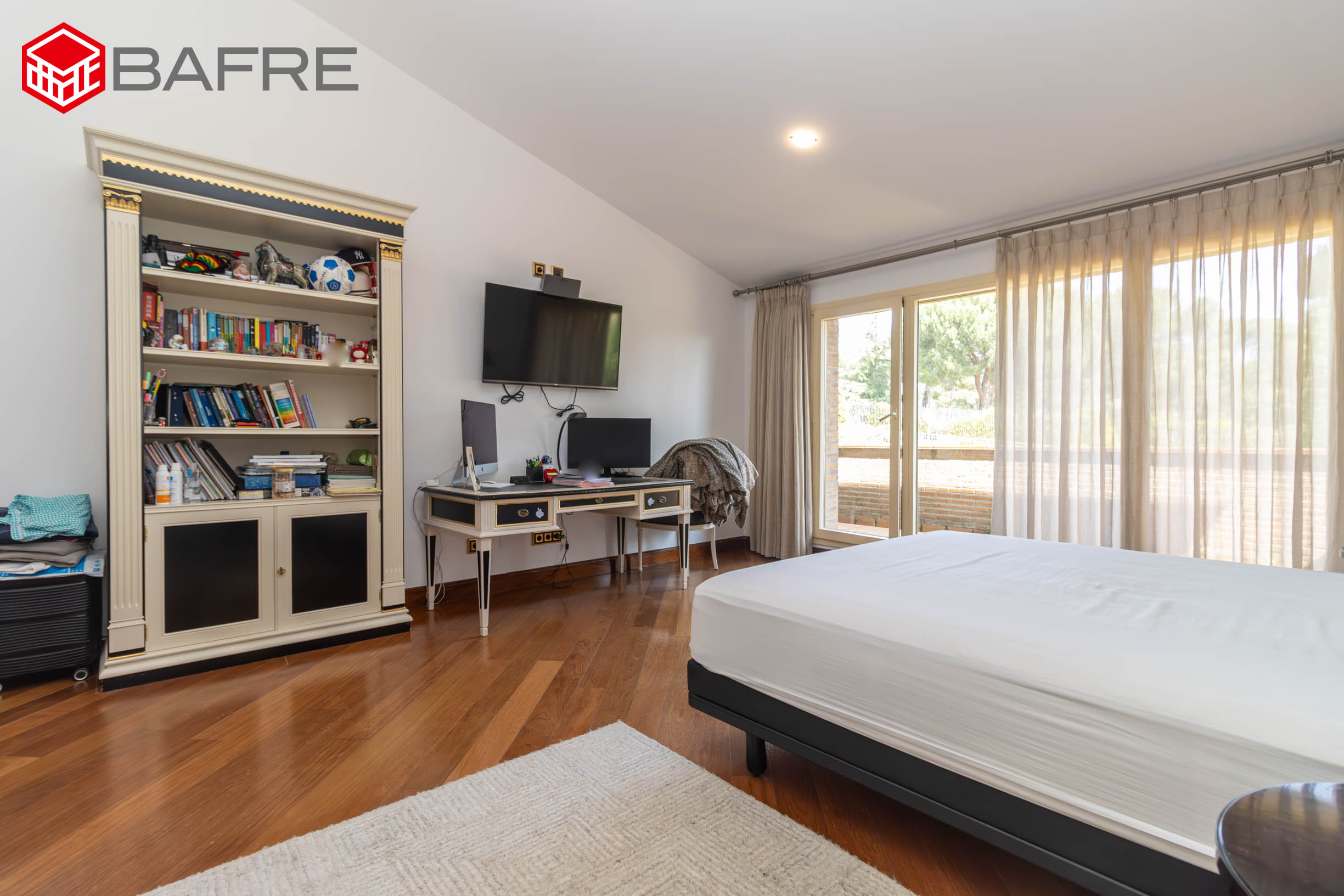 Chalet en C. de Prado del Rey 21