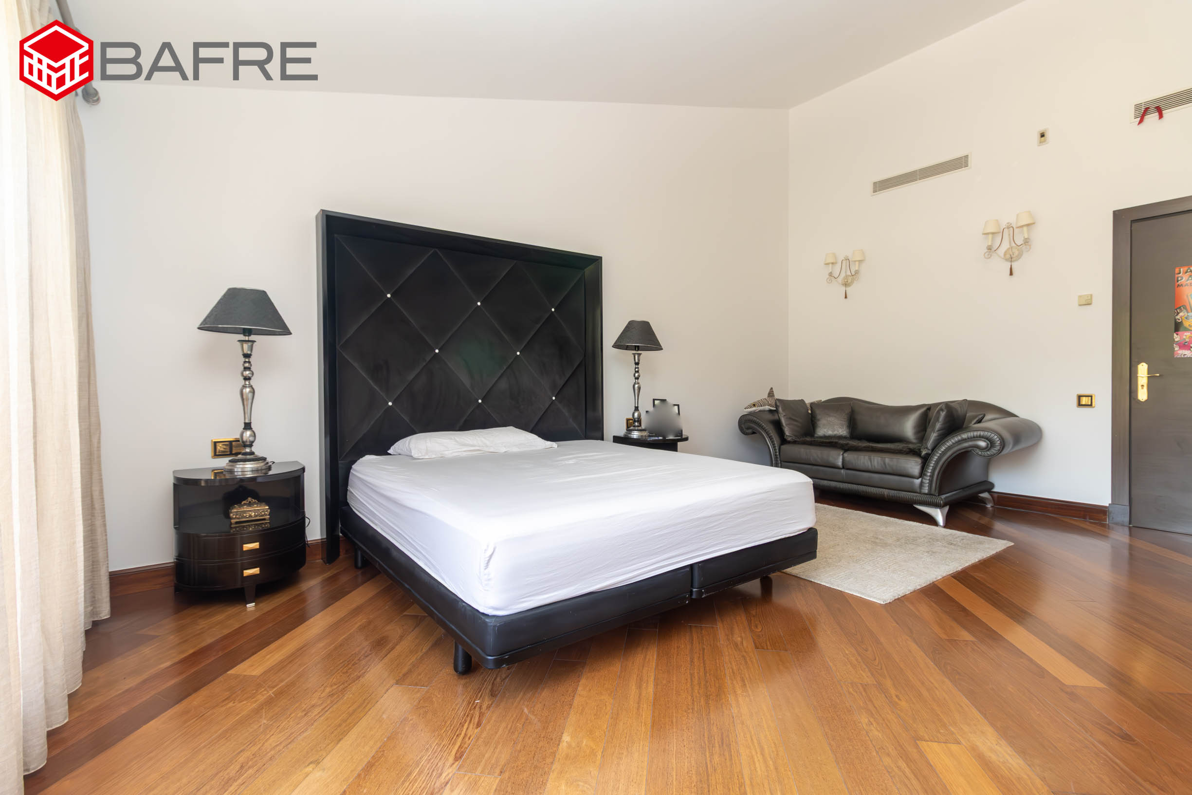 Chalet en C. de Prado del Rey 19