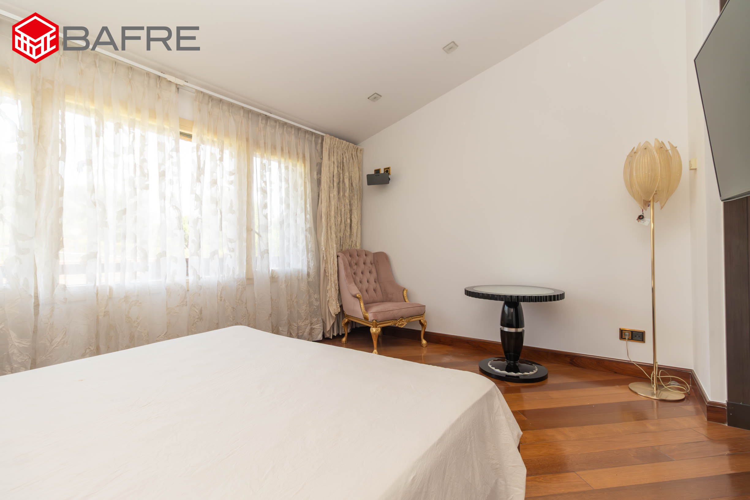Chalet en C. de Prado del Rey 27