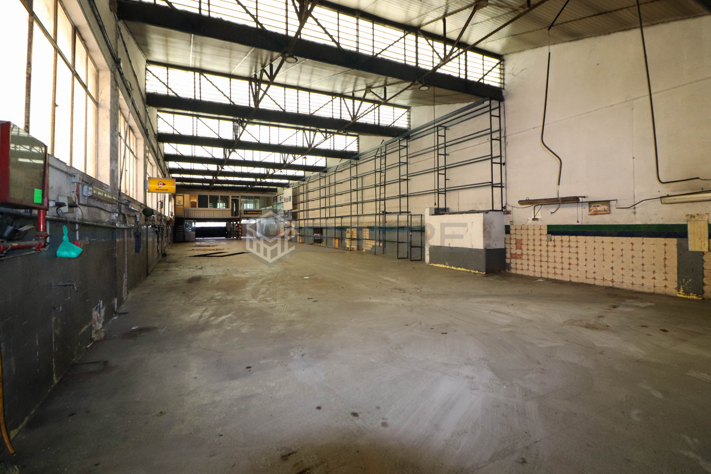 Nave en Pozuelo de Alarcón 7