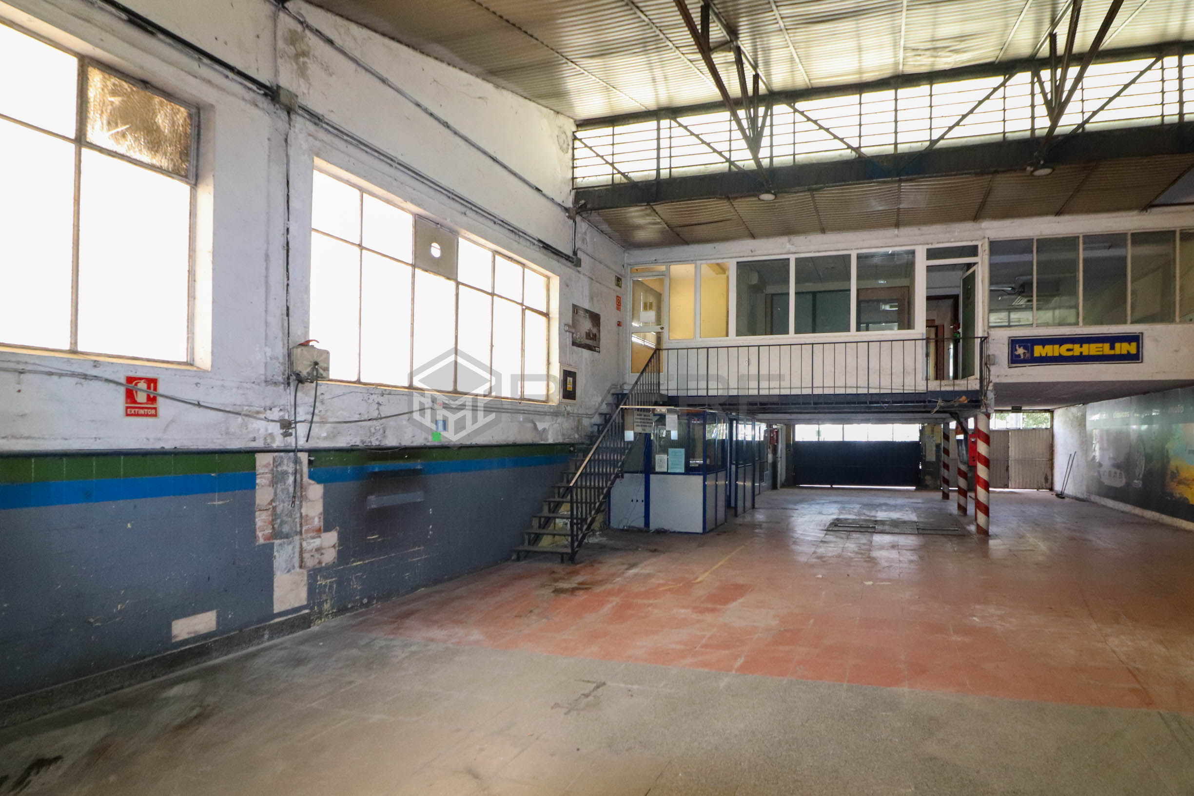 Nave en Pozuelo de Alarcón 11