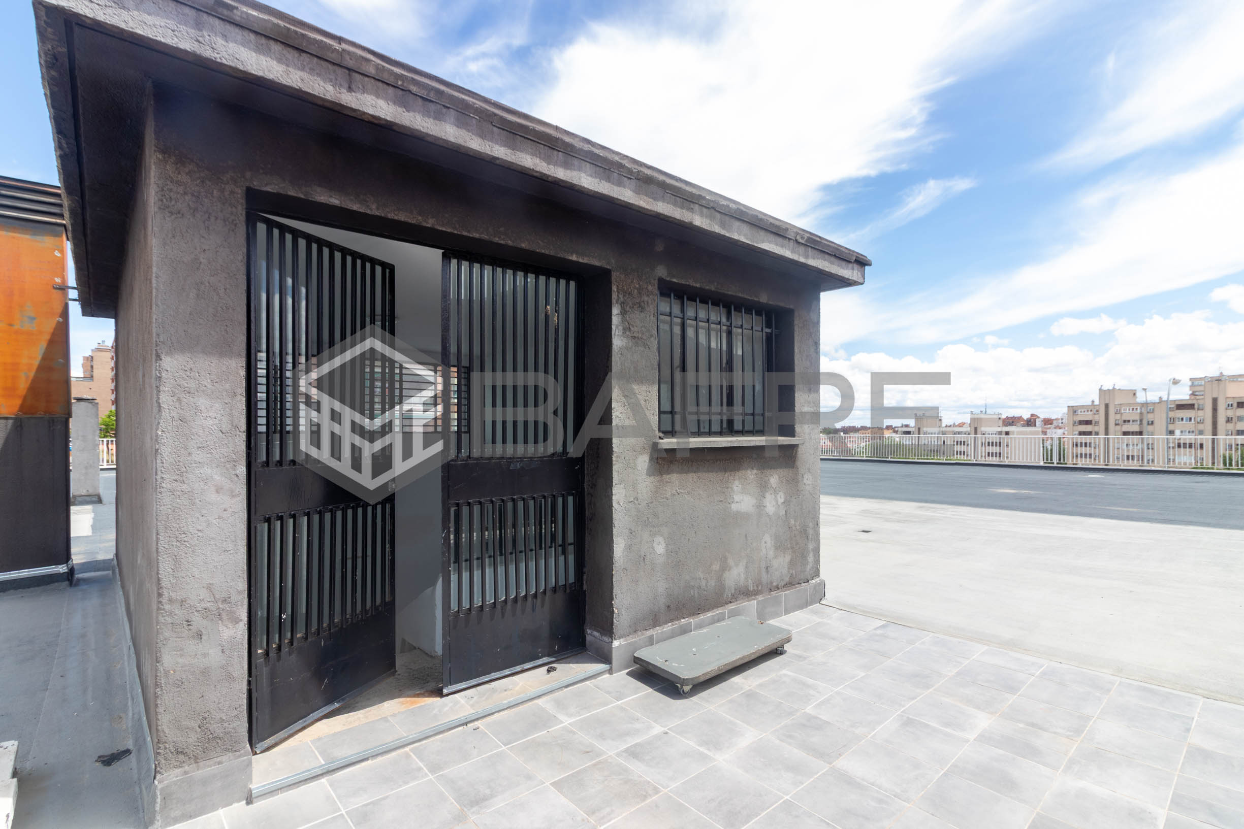 Local en Calle de El Greco 27