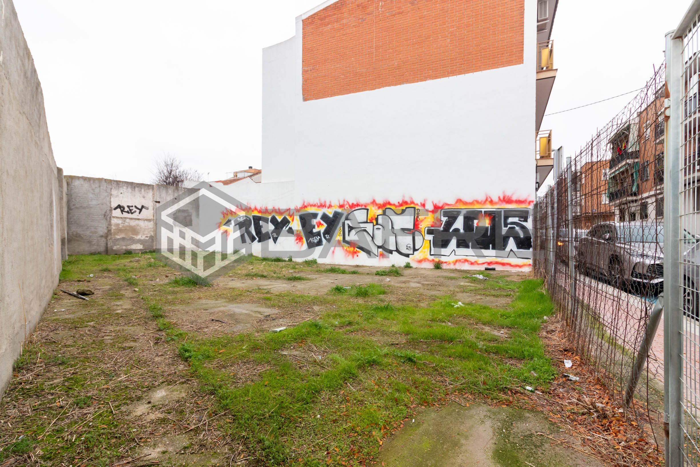 Terreno en Calle Topacio 2