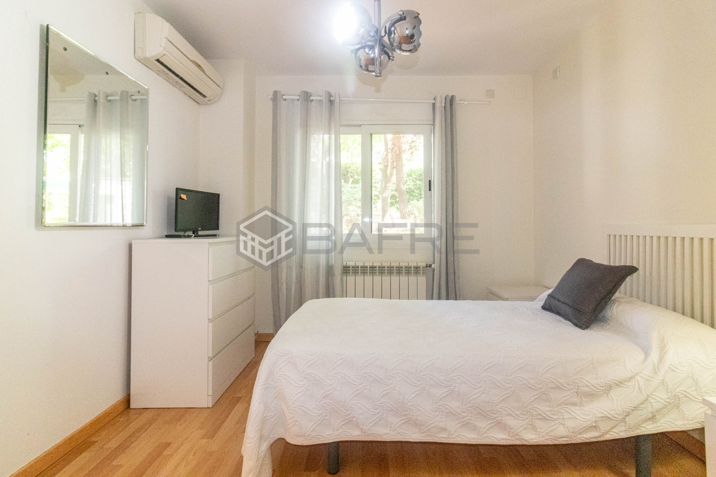Chalet en Villanueva del Pardillo 35