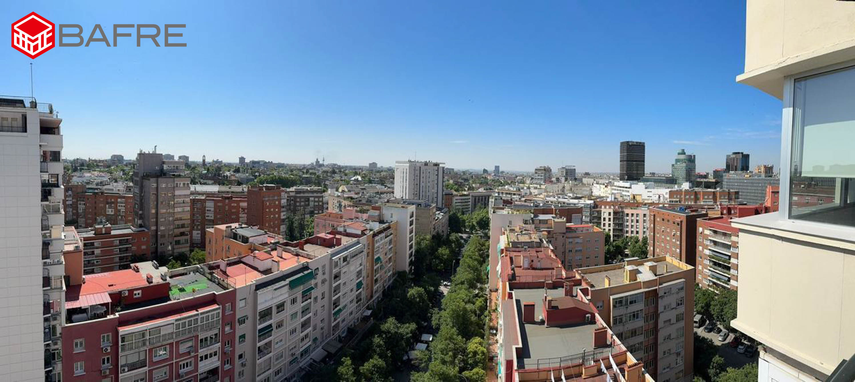 Piso en Avenida de Concha Espina 37