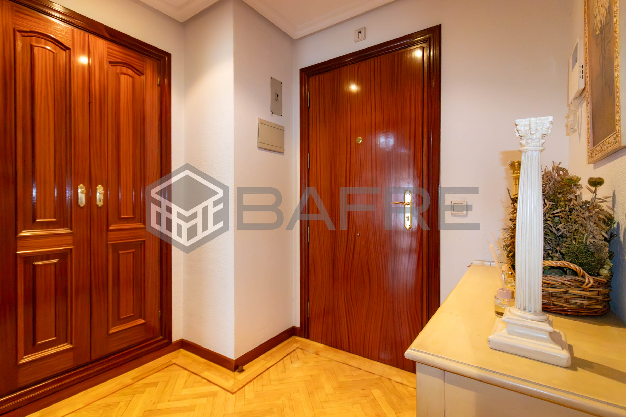 Piso en Adelfas 6