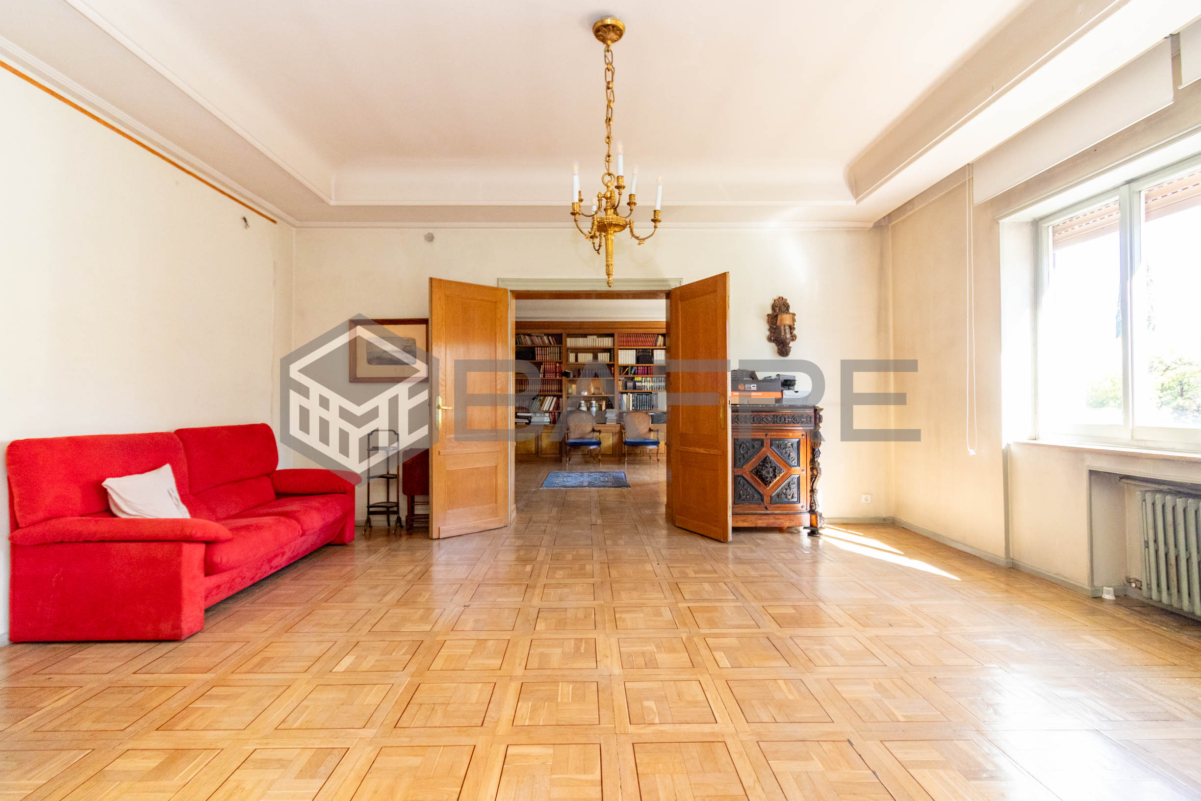 Piso en Paseo de la Castellana 11