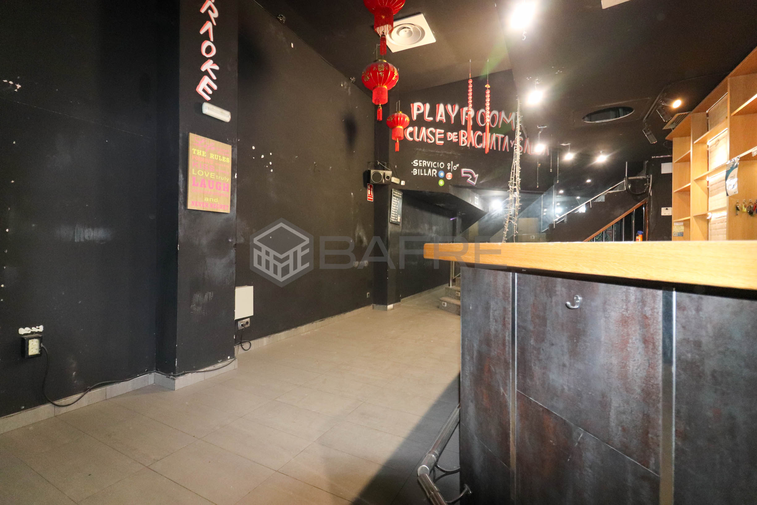 Local en Calle del Laurel 6