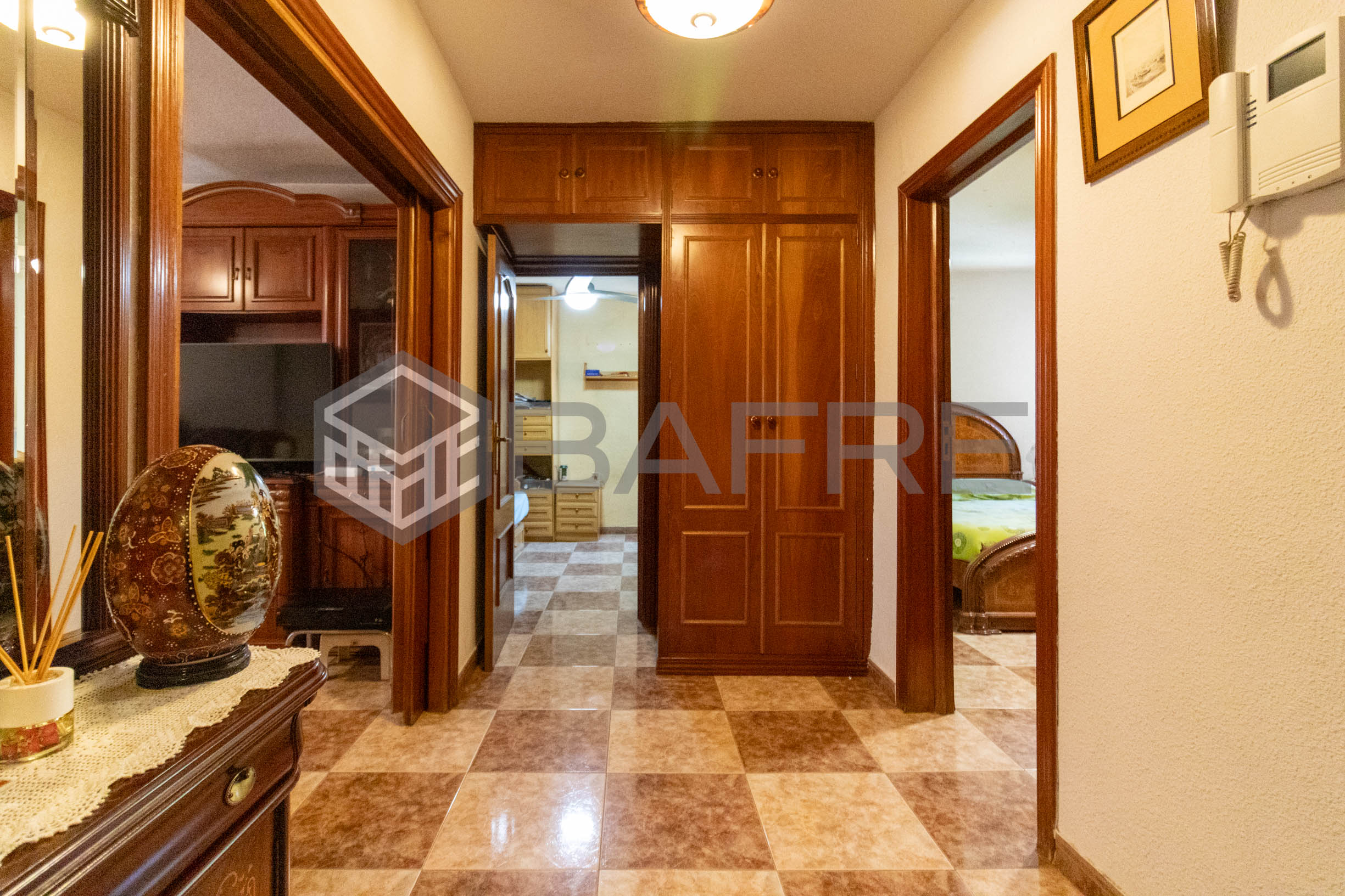 Piso en Calle Tomelloso 7