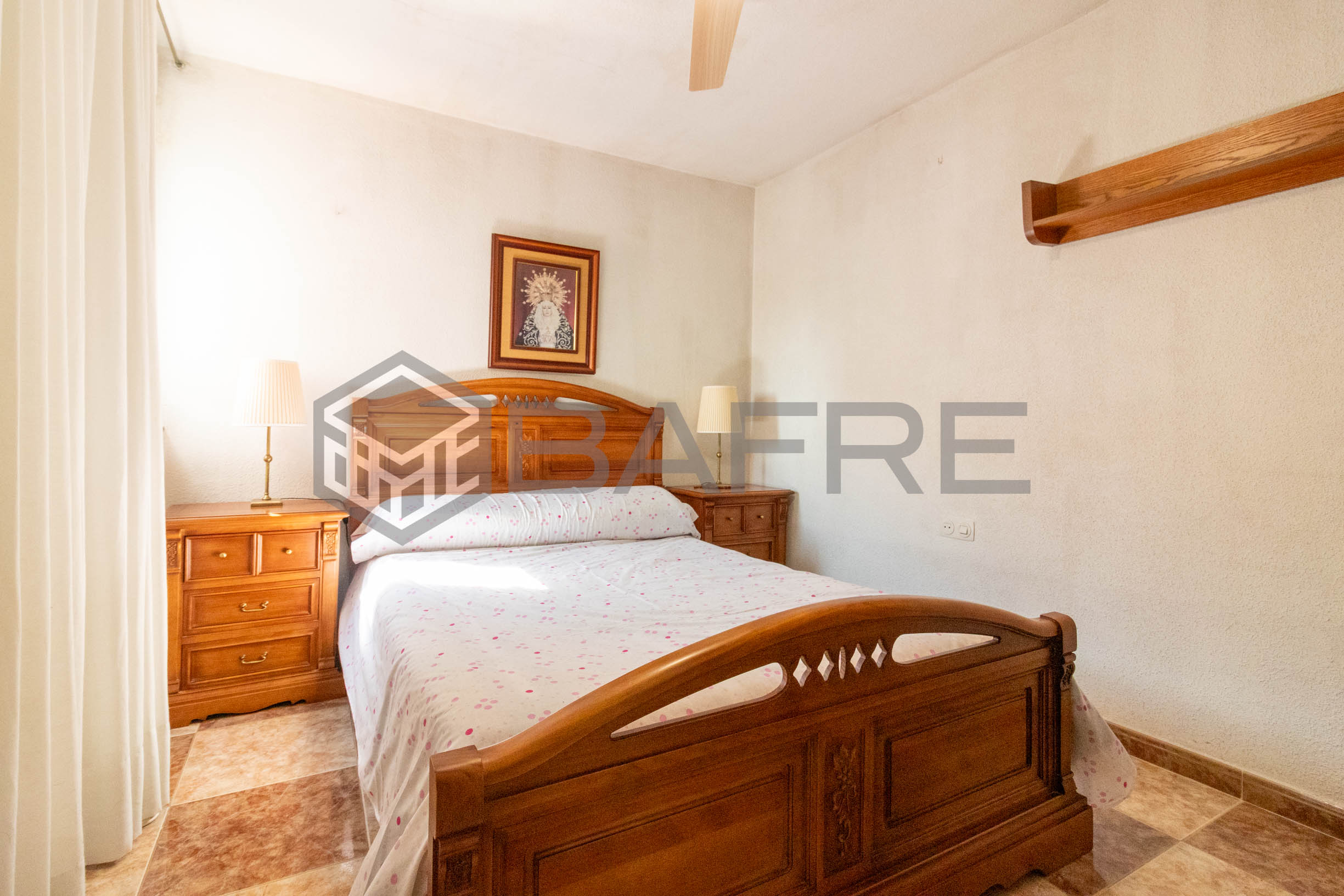 Piso en Calle Tomelloso 12