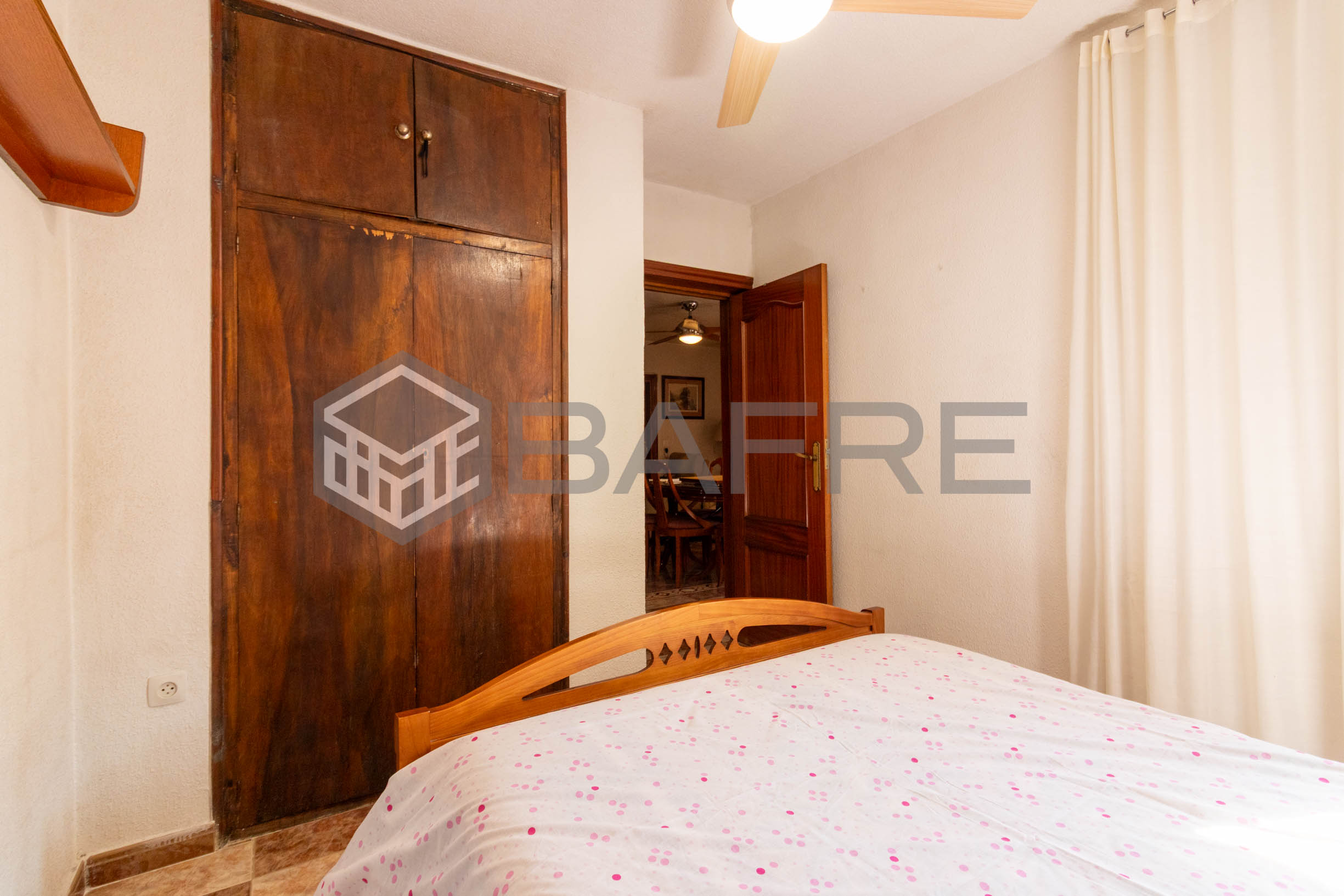 Piso en Calle Tomelloso 14