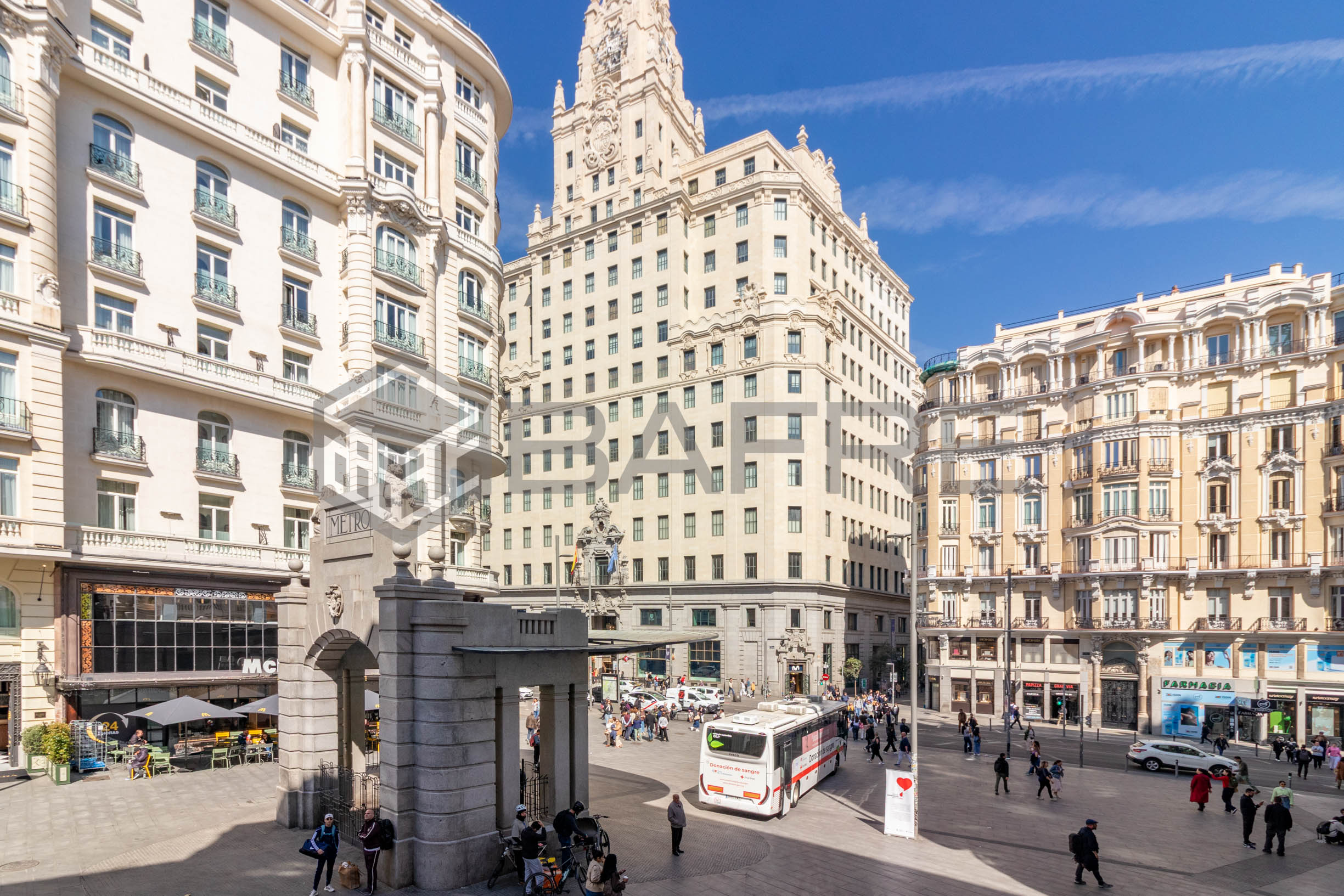 Piso en Calle del Caballero de Gracia 12