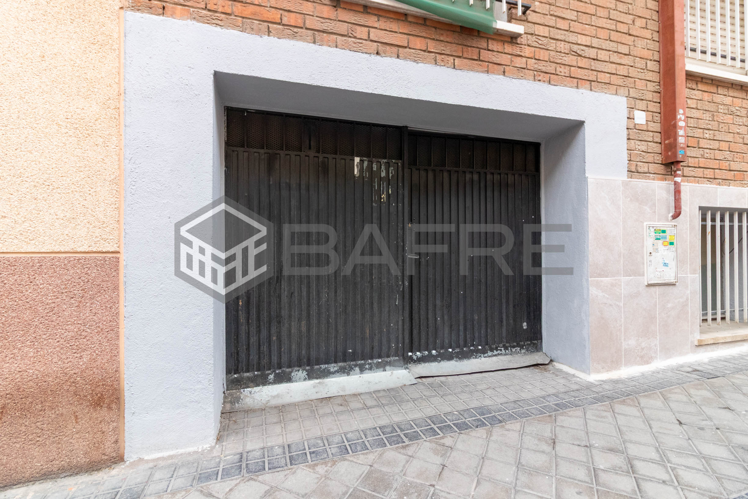 Local en Calle del Jaspe 14