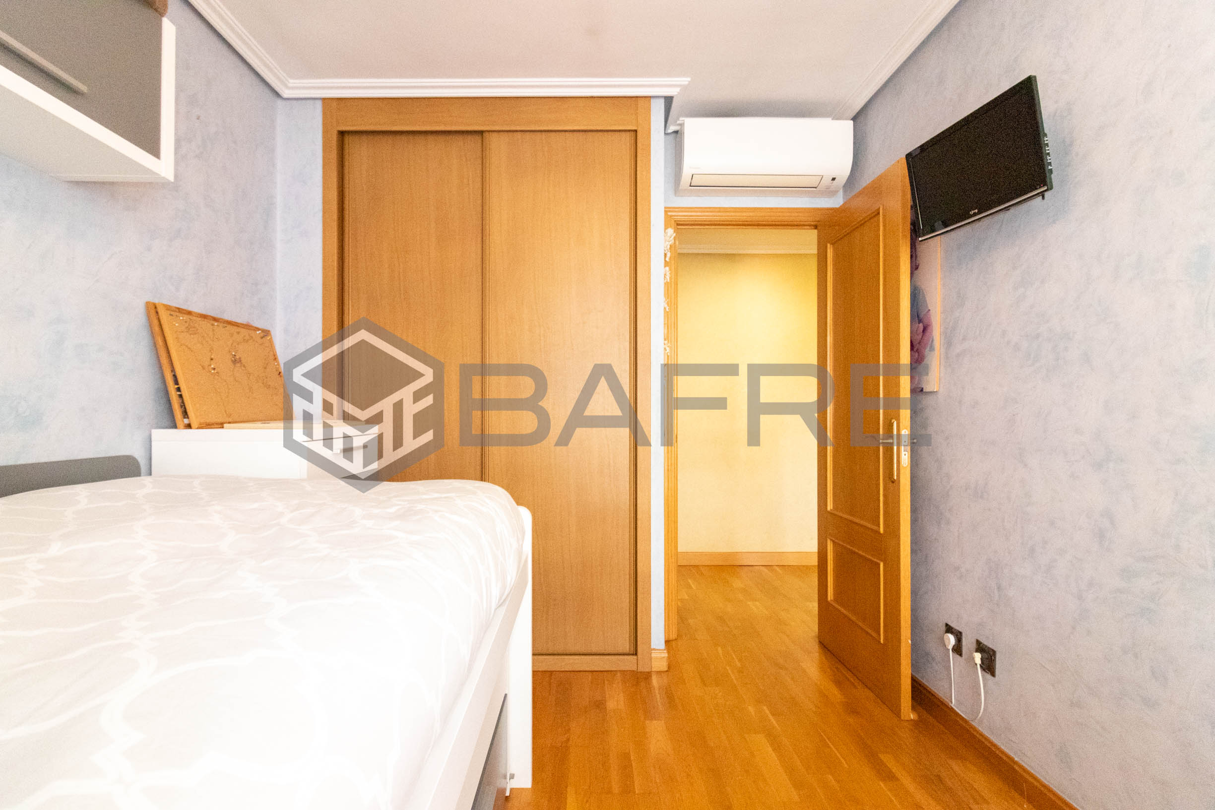 Ático dúplex en calle Velero, Majadahonda 17
