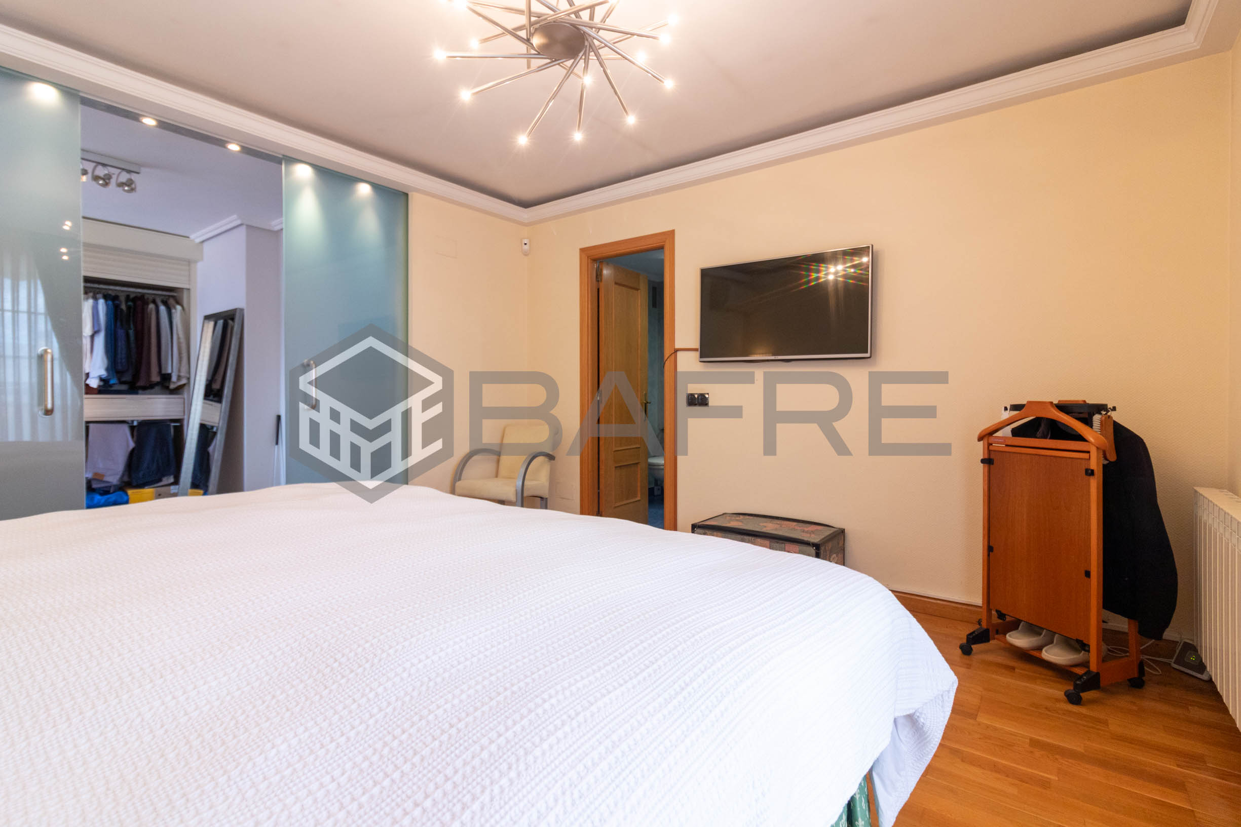 Ático dúplex en calle Velero, Majadahonda 22