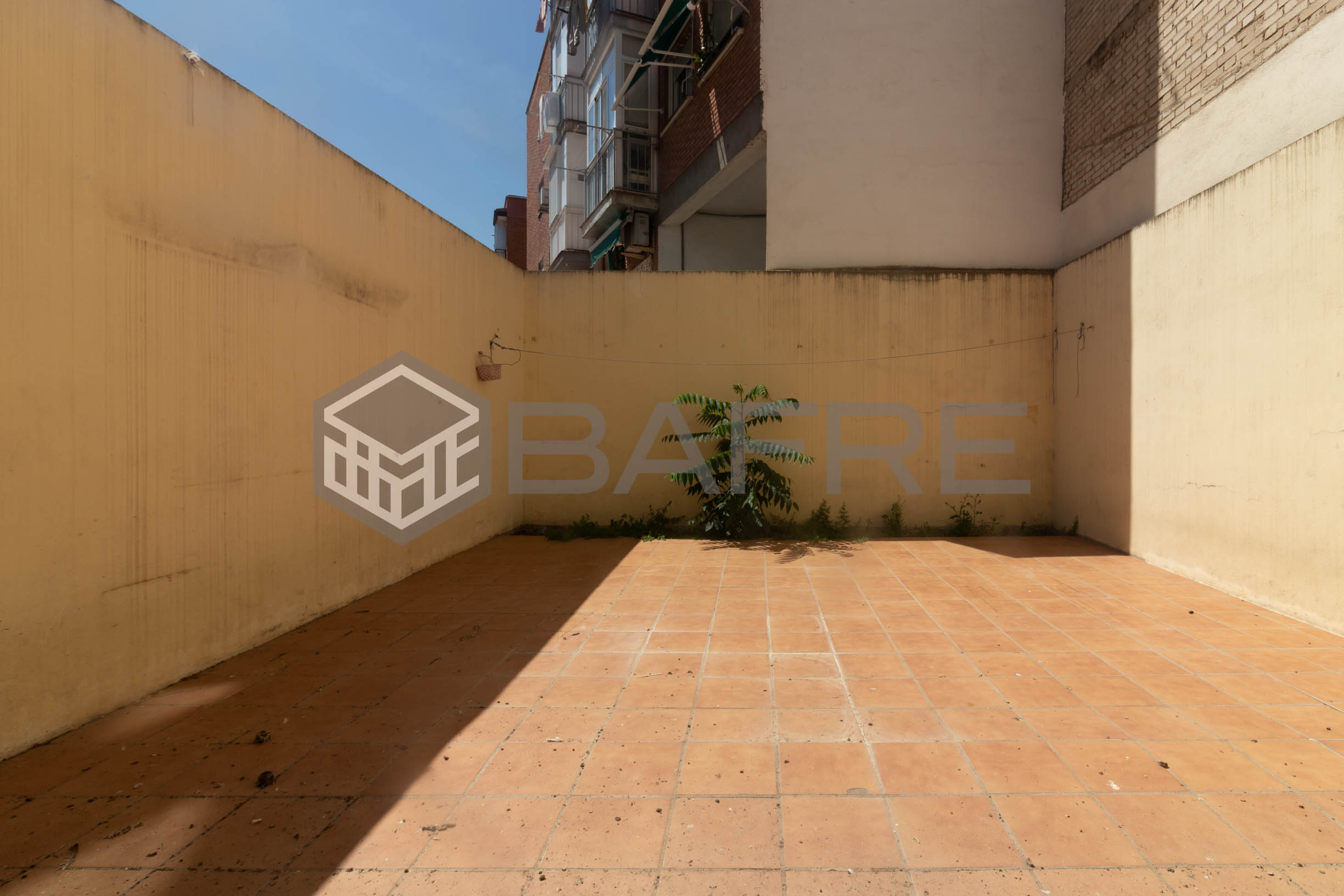 Piso en Calle Antonio Prieto 5