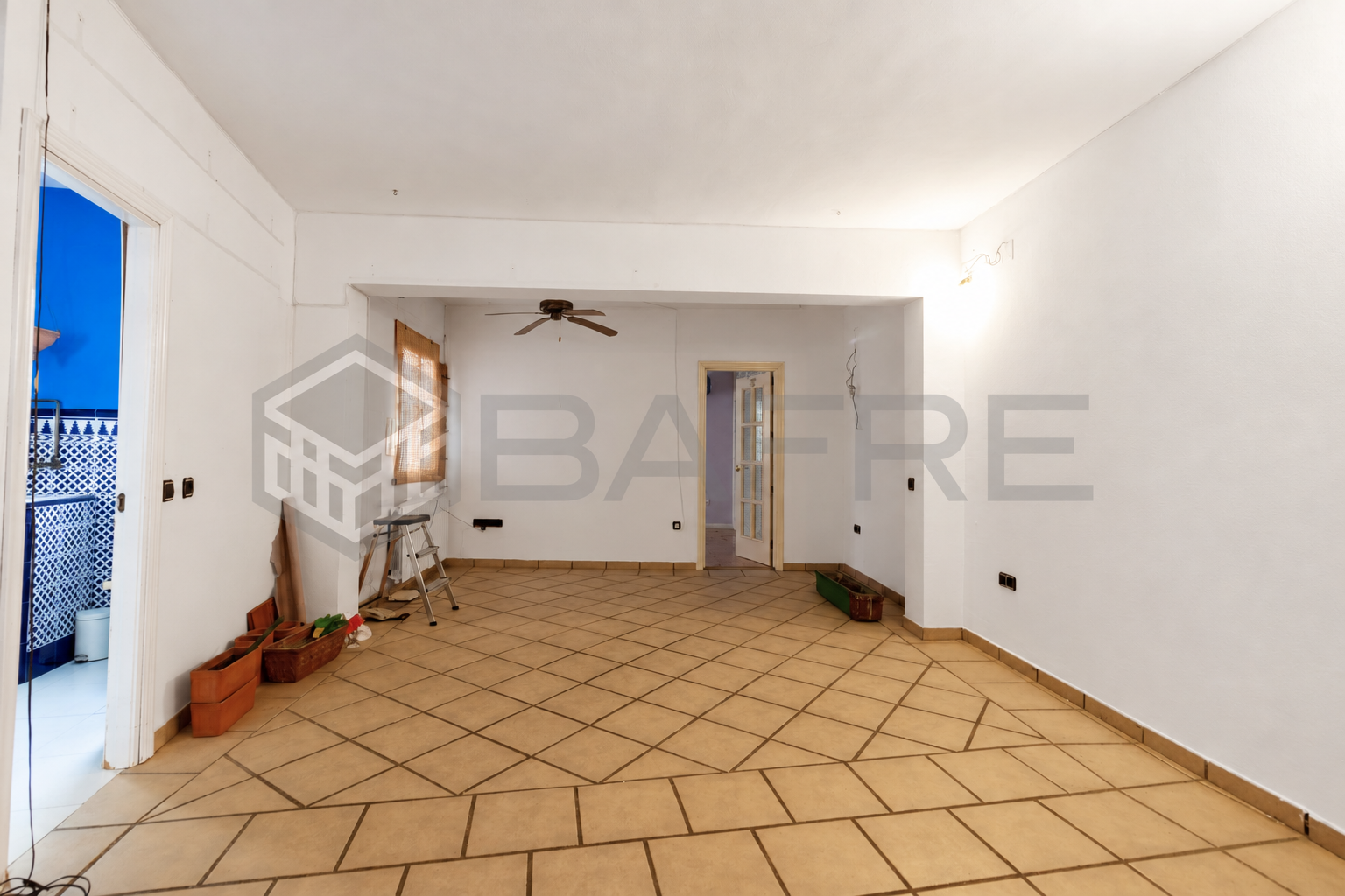 Piso en Calle de las Islas Gilbert 6