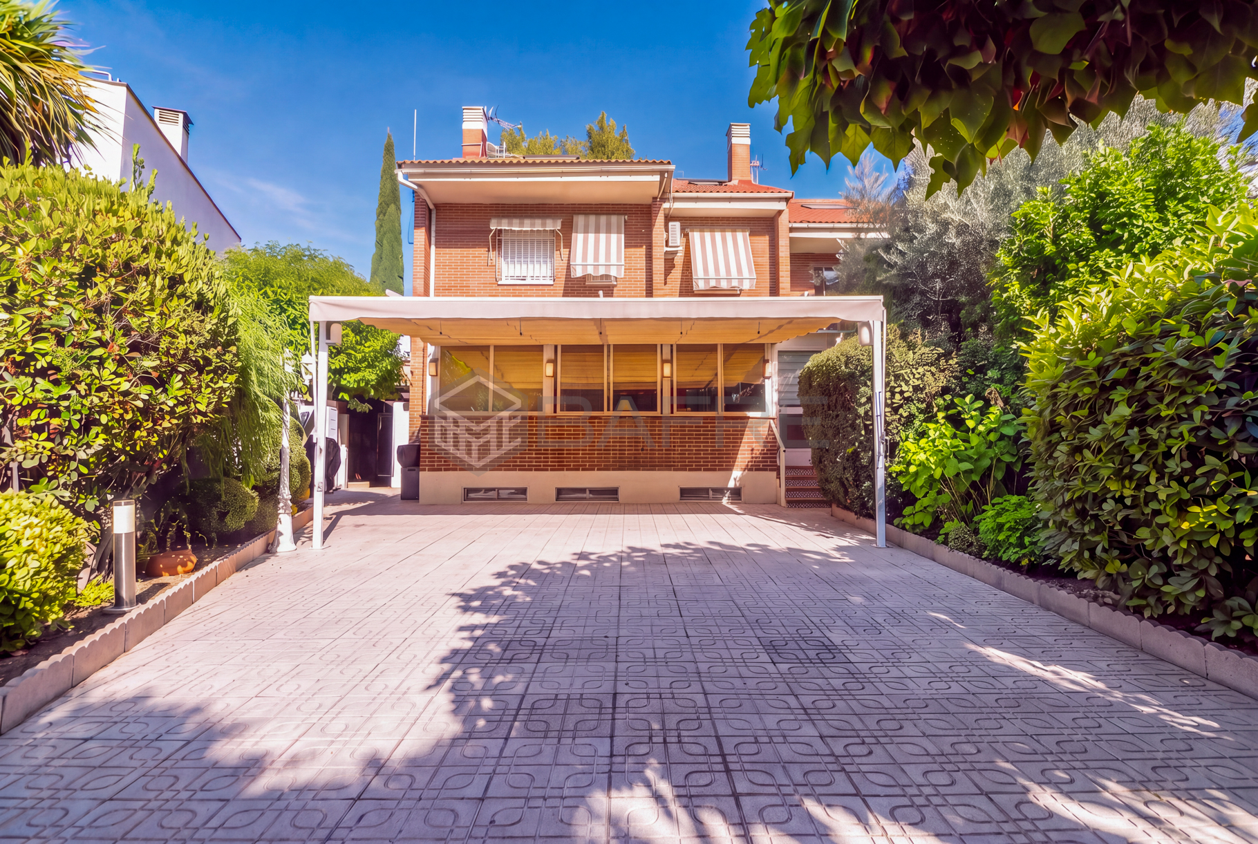 Chalet pareado en venta en Pozuelo de Alarcón