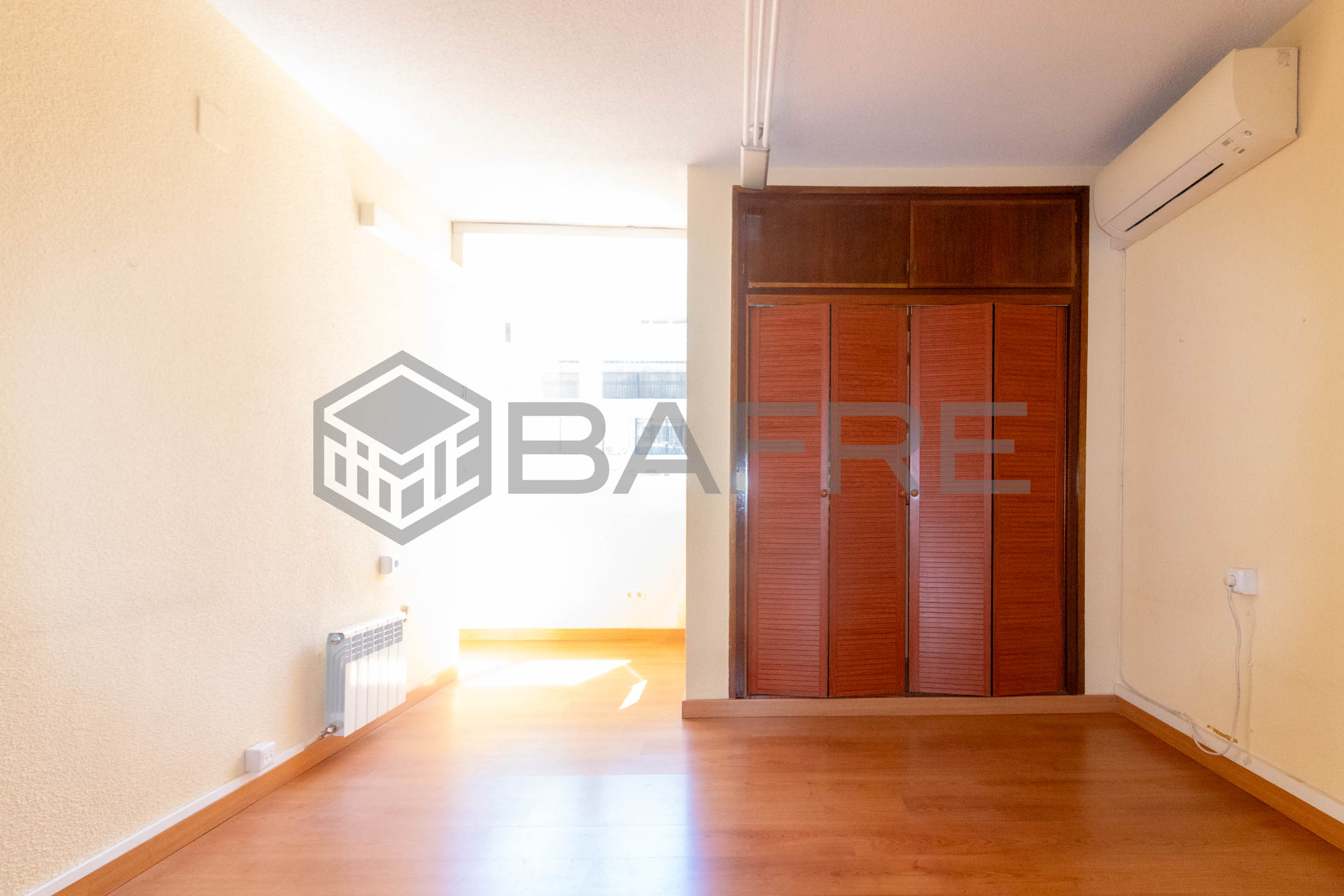 Piso en Calle del Poeta Joan Maragall 19