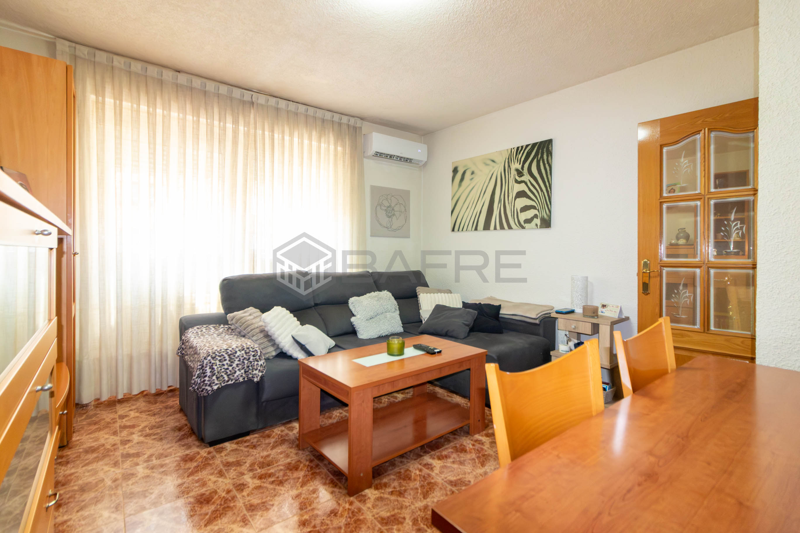 Piso en venta Calle Alora 2