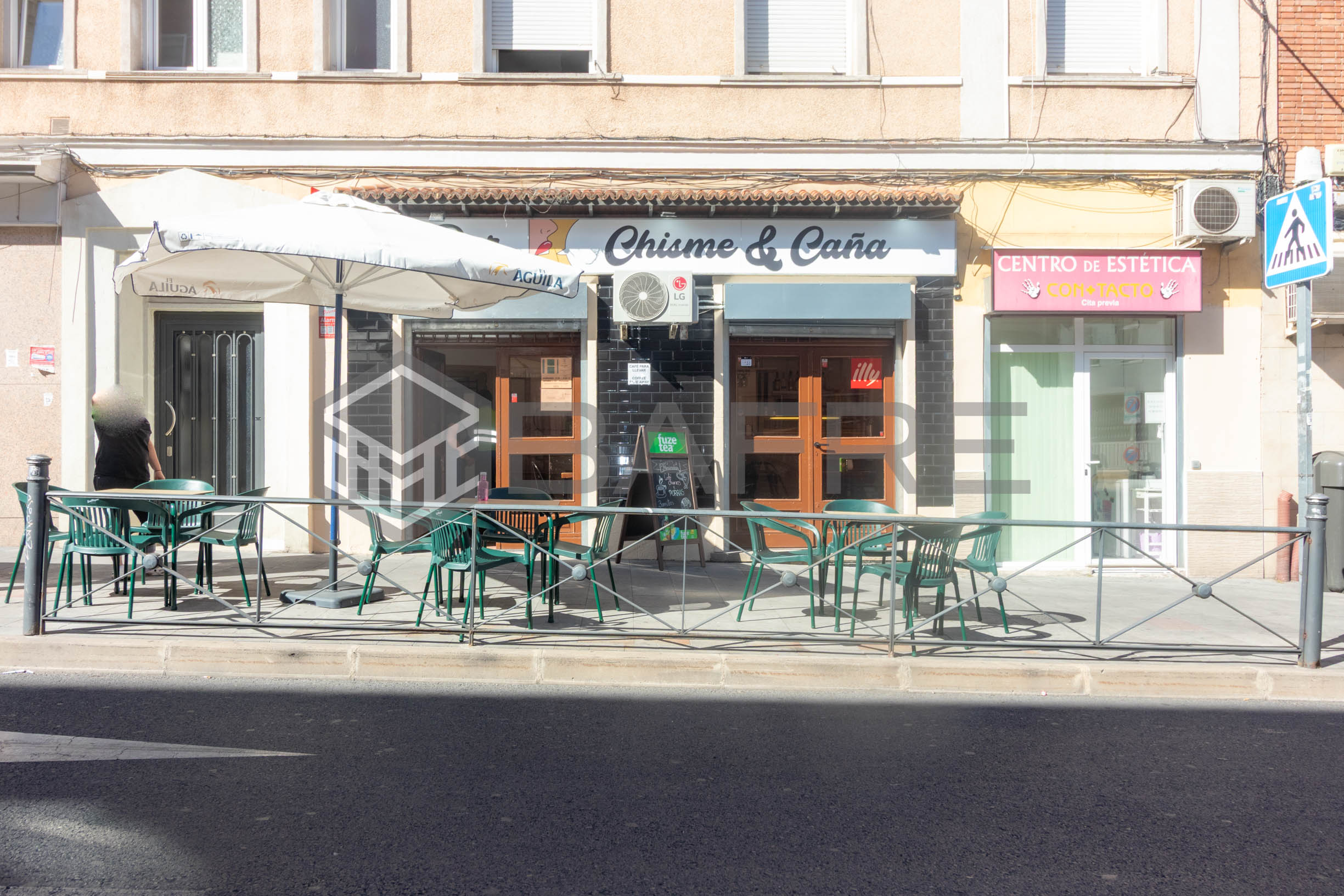 Local en Calle Pinos Alta 18