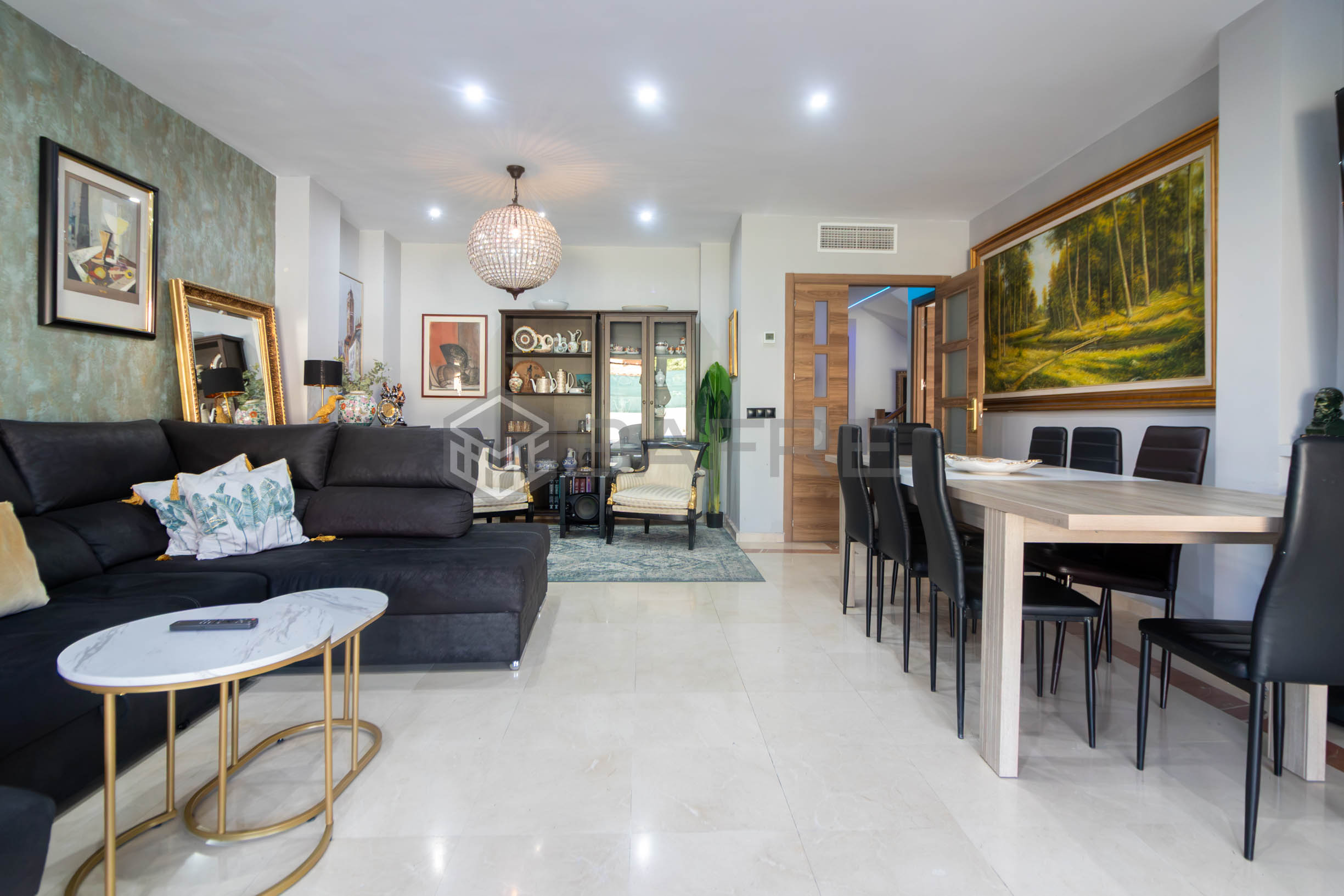 Chalet en Serranillos del Valle 12