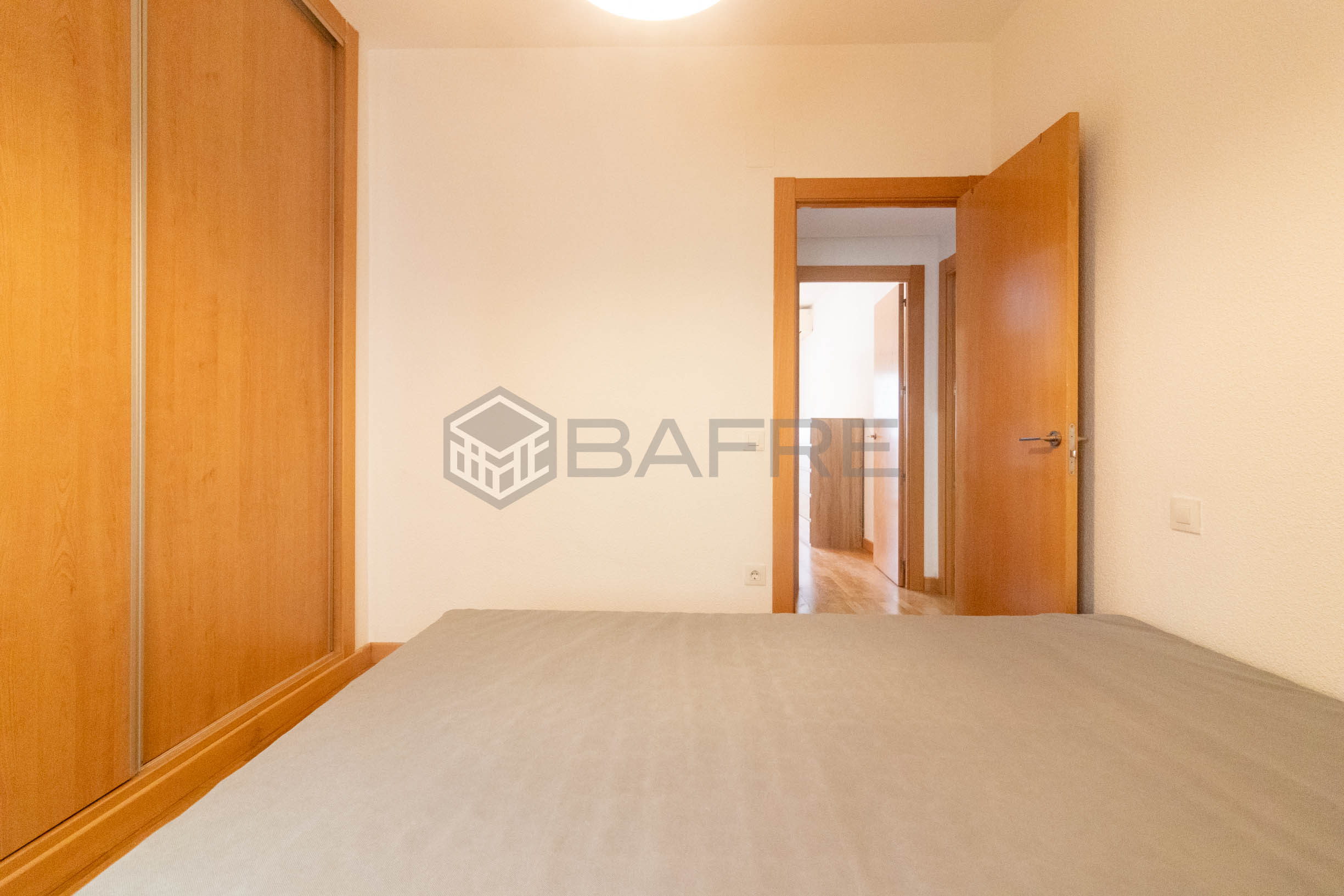Piso en Avenida de la Ciudad de Barcelona 18