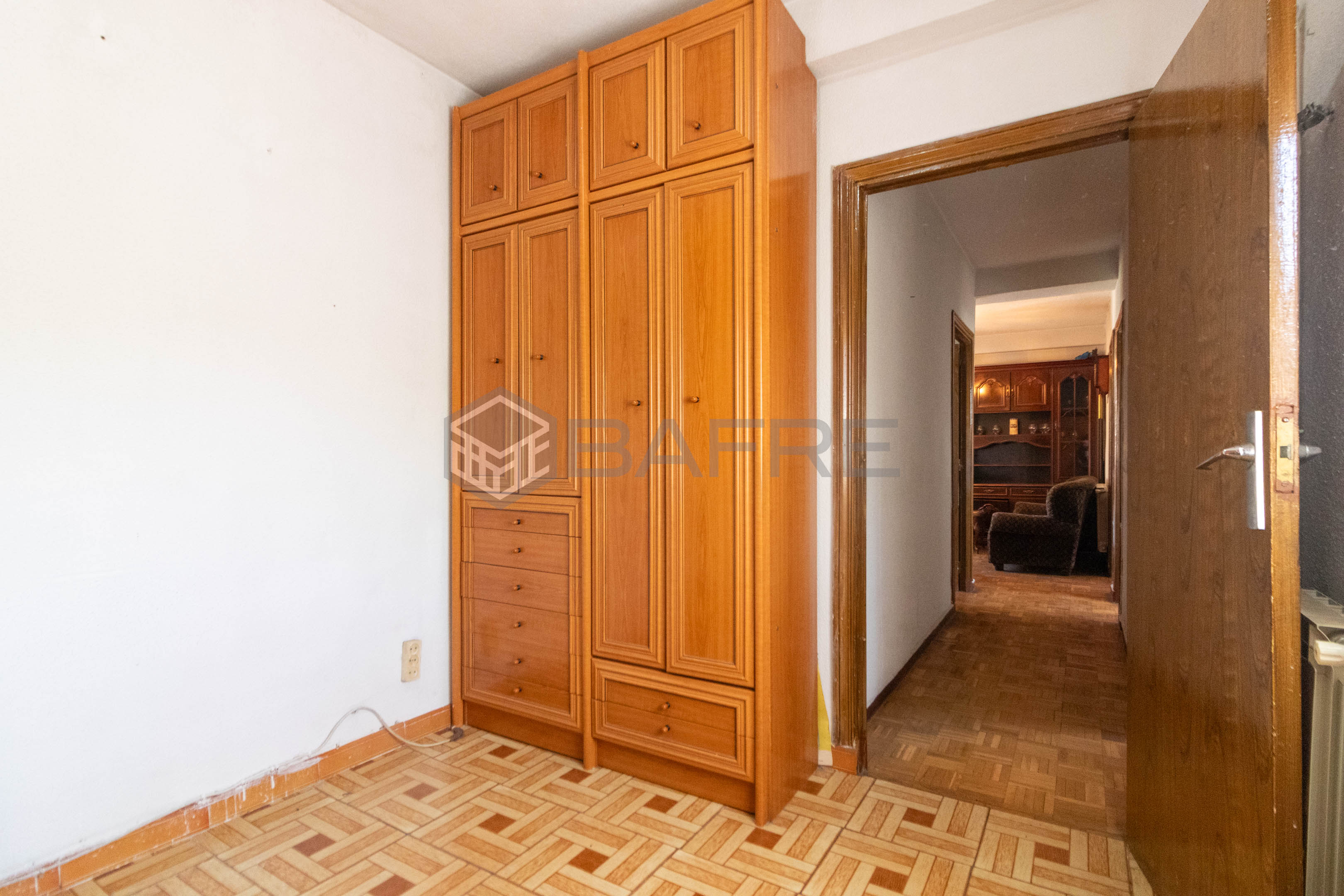 Piso en Calle de Arroyo de Fontarrón 18