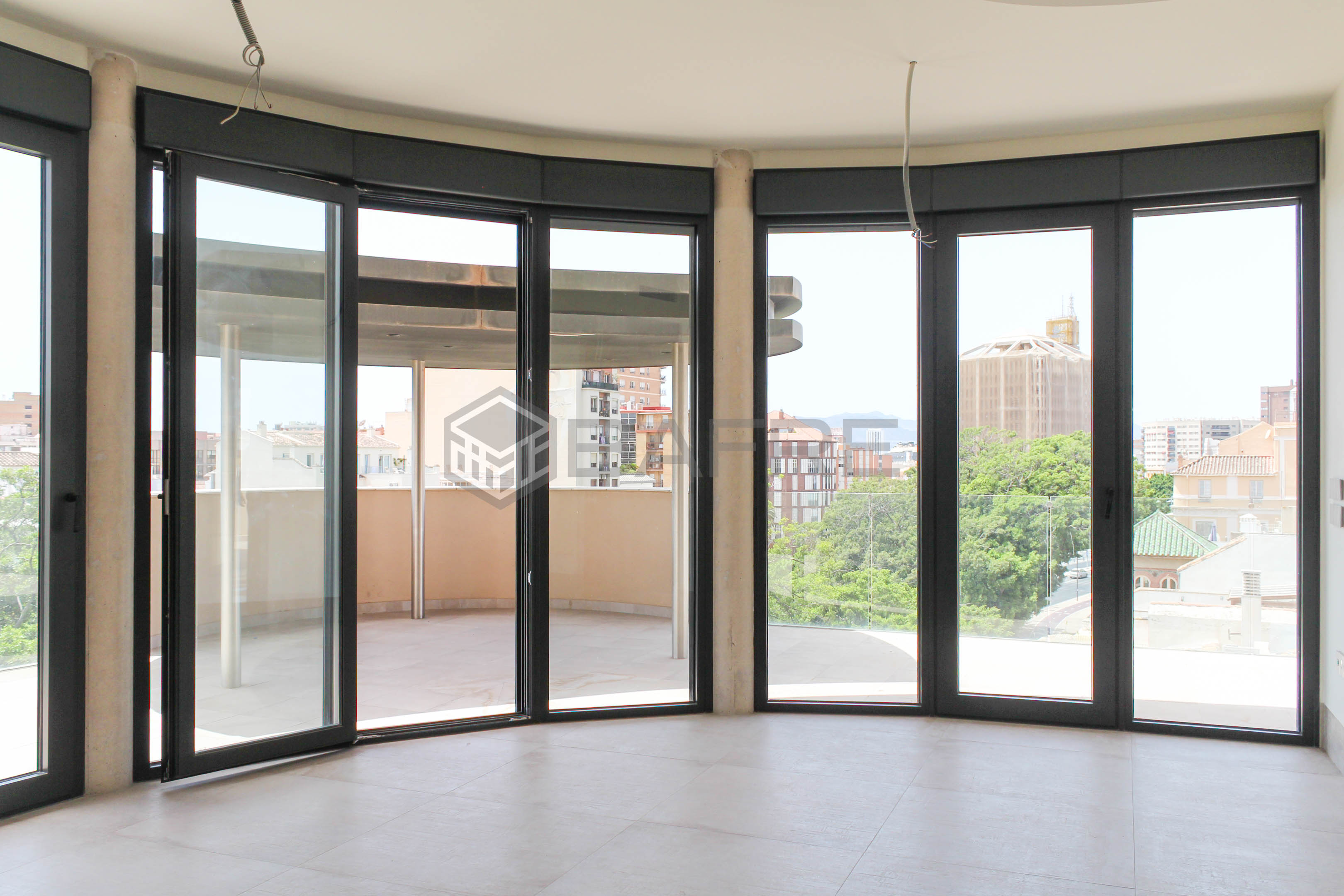Piso en Alameda Principal 12