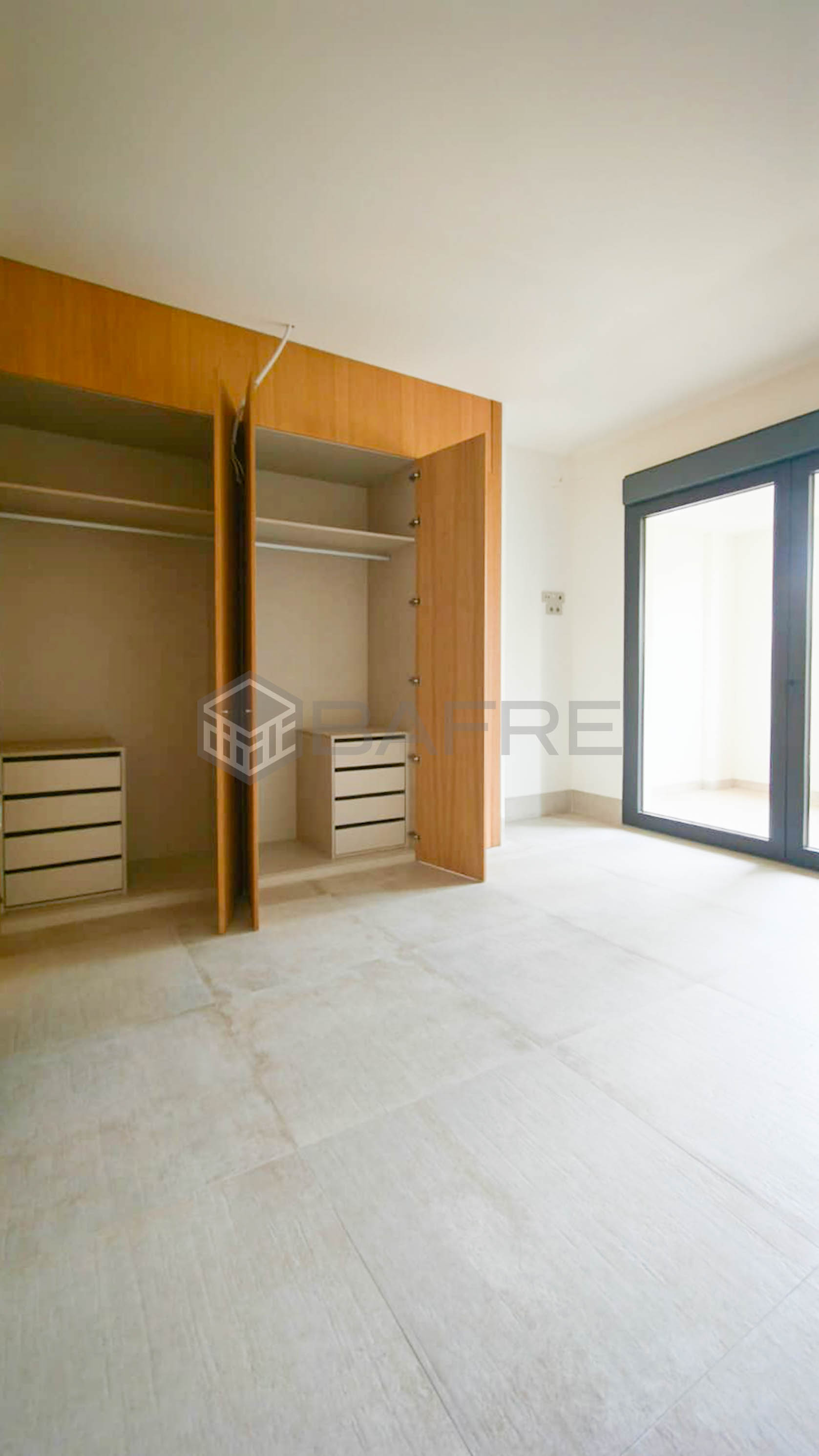 Piso en Alameda Principal 9
