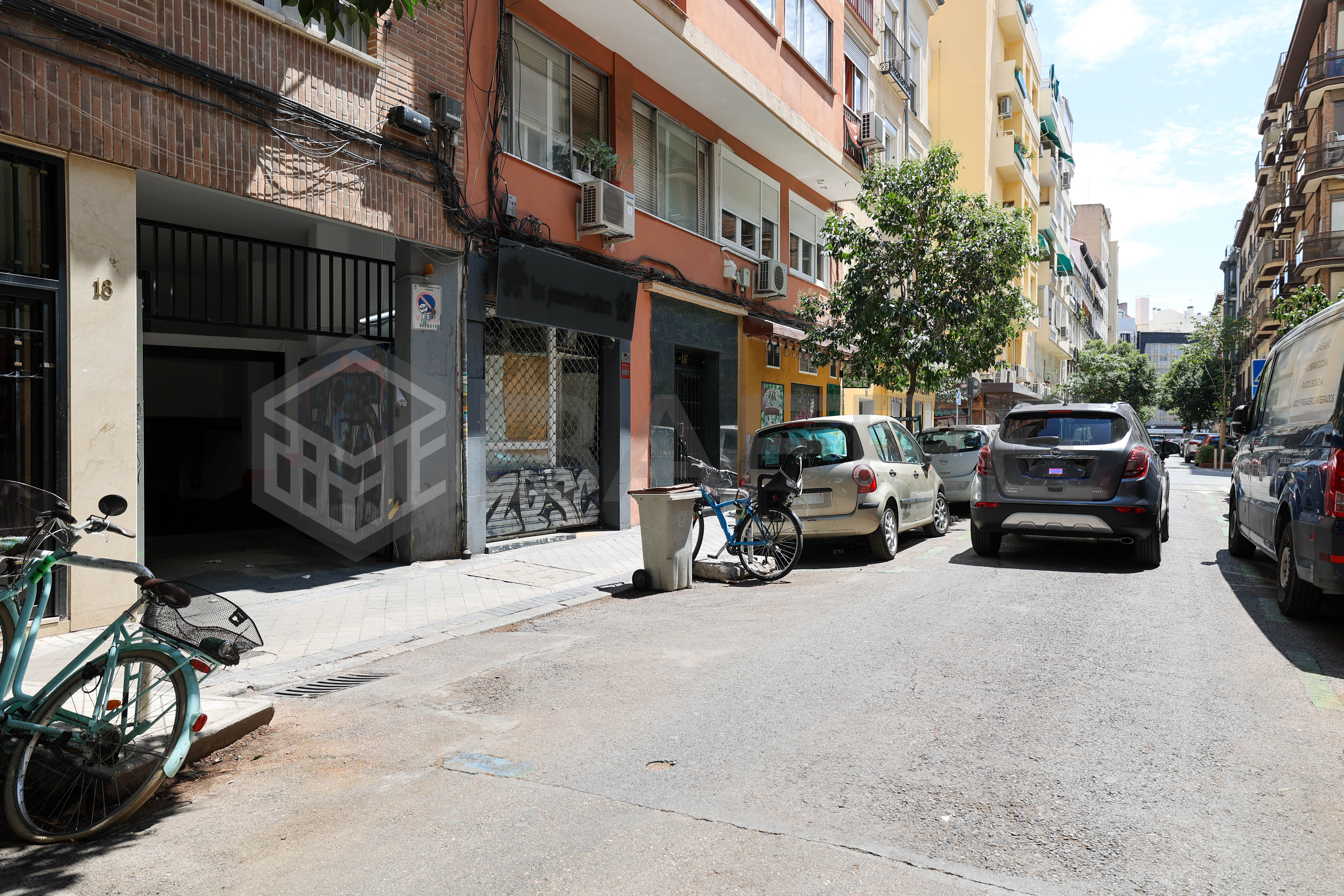 Garaje en Calle del Cardenal Cisneros 8