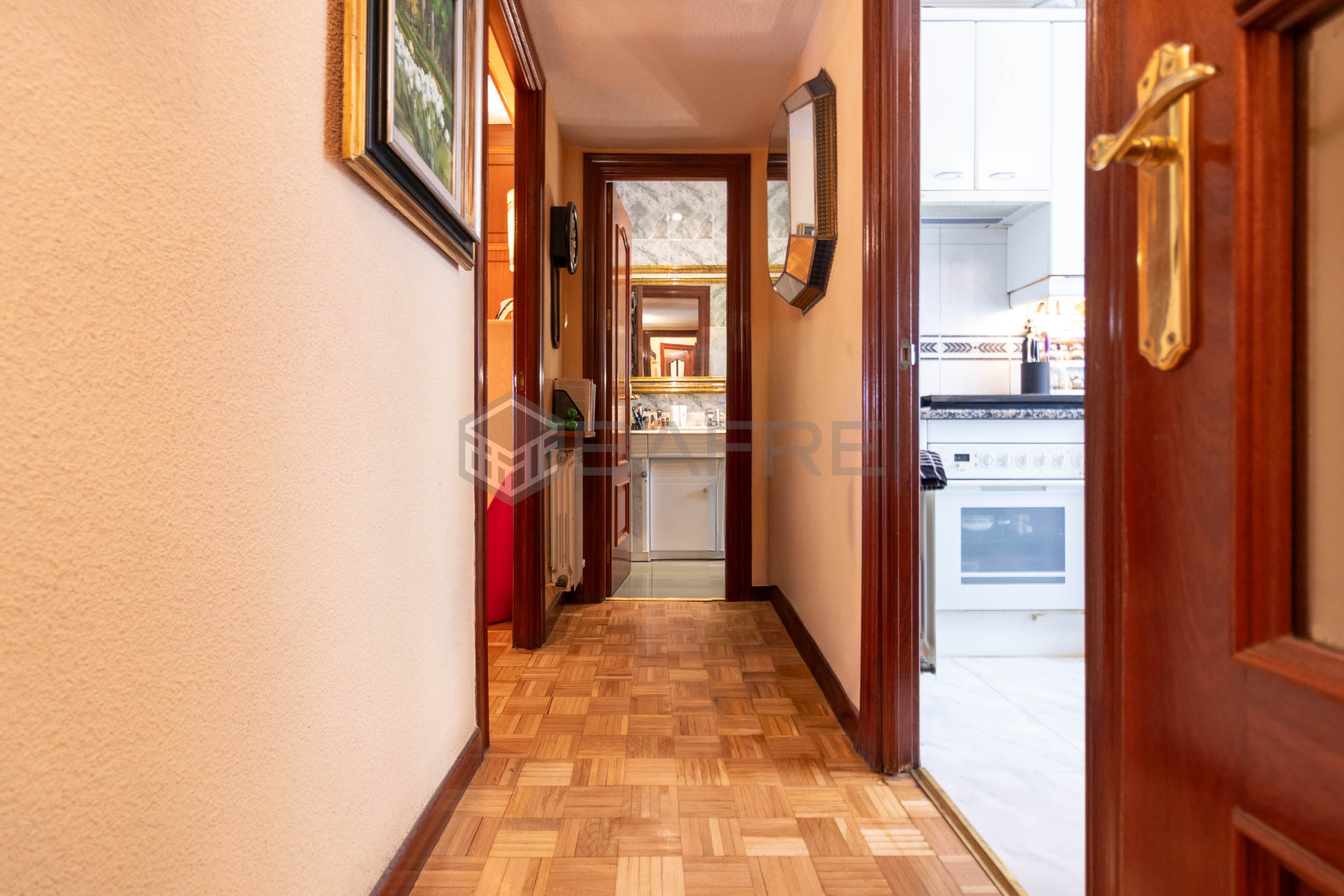 Piso en venta en Calle de Anzuola 7